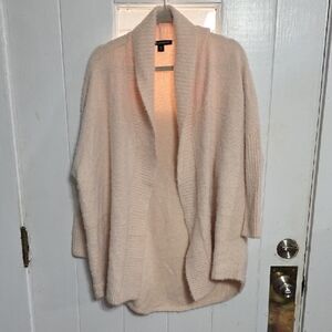 Boston Proper Womens Sweater Cardigan Peachy Cream Oversize Fuzzy Soft  XS/S EUC
